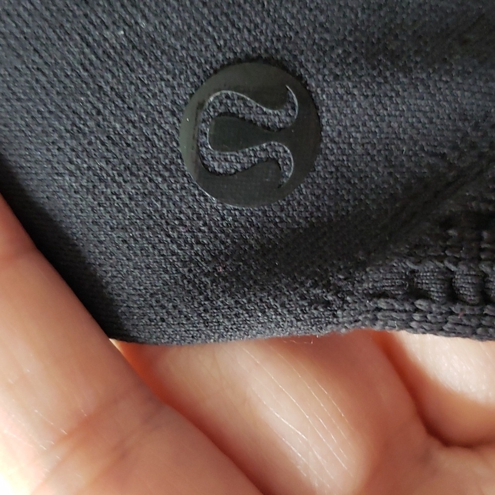 Lululemon Flow & Go Crop Leggings Size 2 - Picture 6 of 11